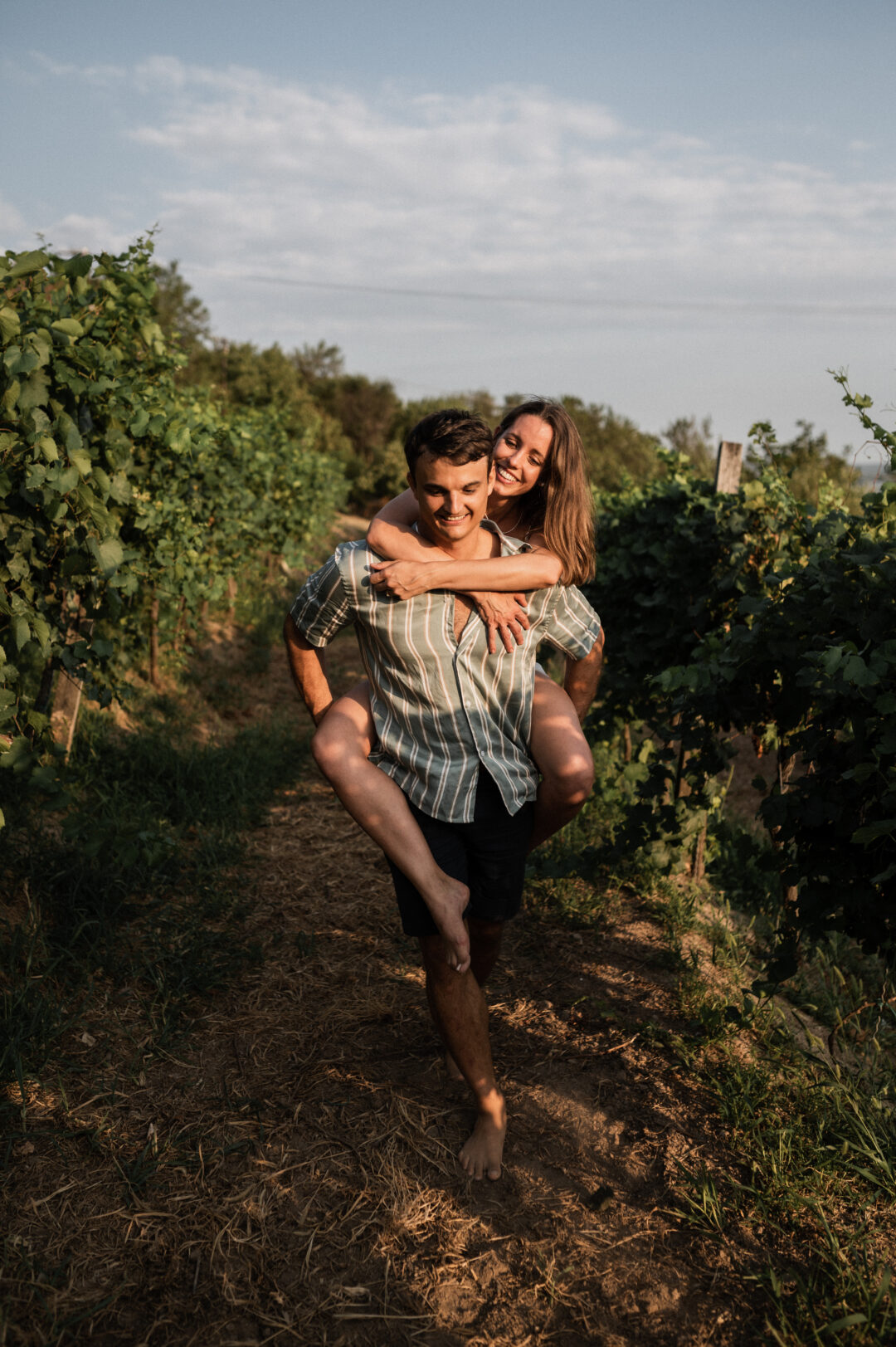 ENGAGEMENT – Melinda & Miki